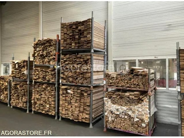Série de 300 planches de pin – Bois de qualité