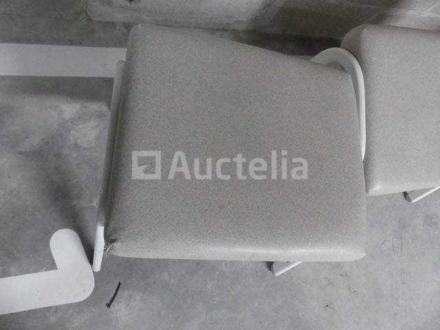 10 Beensteun – foto 5 – kavel bij Auctelia, Tournai