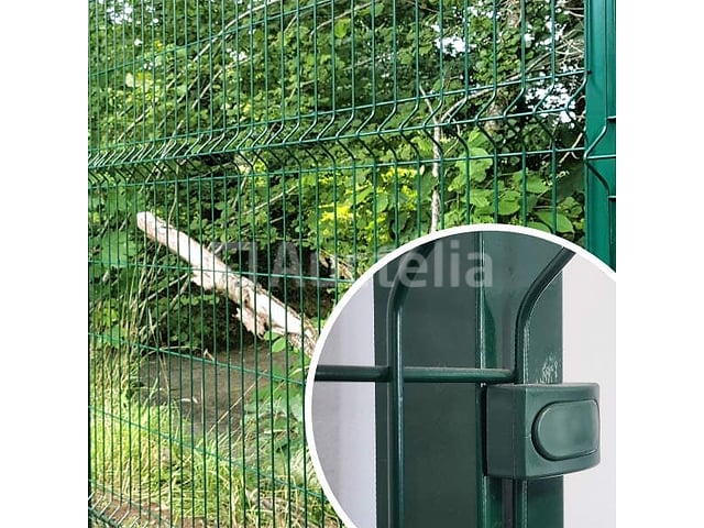 10 vierkante RAL 6005 aluminium palen van 220 cm – kavel bij Auctelia, Aye