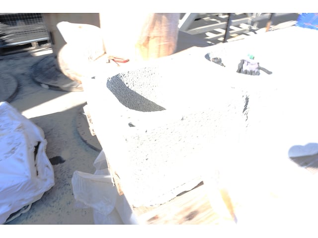 11 Enkele betonnen bushels – foto 3 – kavel bij Auctelia, Paliseul