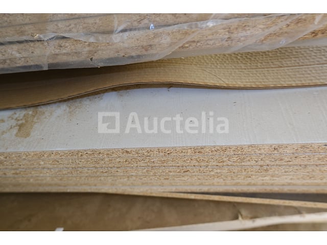 11 Spanplaatpanelen – foto 4 – kavel bij Auctelia, Havelange