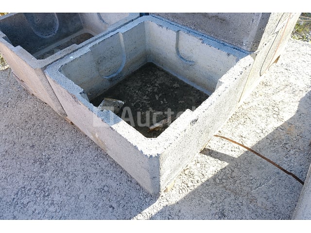 12 Betoninspectiekamers 60X60X30 – kavel bij Auctelia, Paliseul