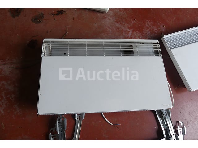 12 elektrische kachels – foto 7 – kavel bij Auctelia, Courcelles