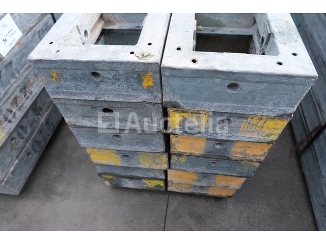 12 paneelbehuizingen 270X30 Framax – foto 3 – kavel bij Auctelia, Machelen