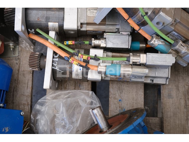 13 Diverse elektromotoren – foto 7 – kavel bij Auctelia, Mechelen