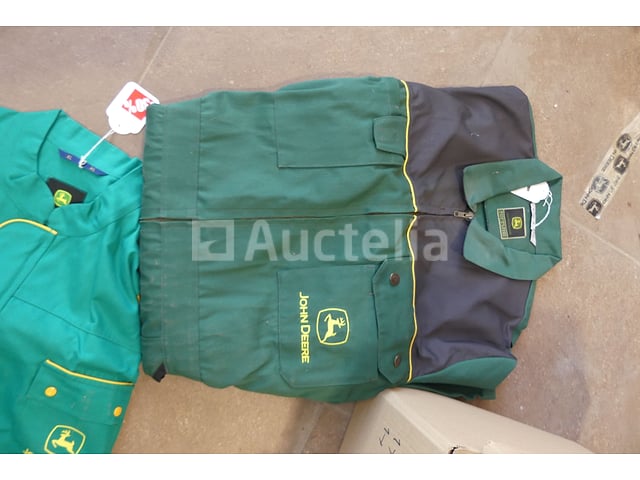 14 John Deere Werkkleding – foto 4 – kavel bij Auctelia, Binche