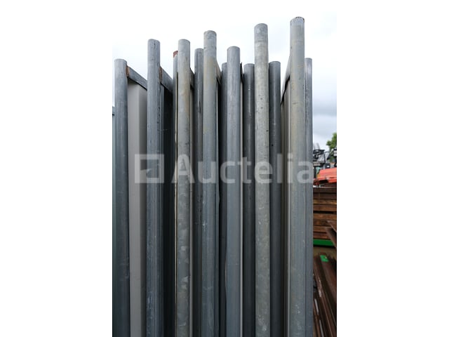 14 Solide constructiebarrières – foto 2 – kavel bij Auctelia, Chaudfontaine