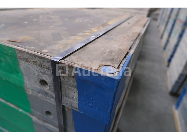 15 Bekistingspanelen 90X90 Framax Universal – foto 3 – kavel bij Auctelia, Machelen