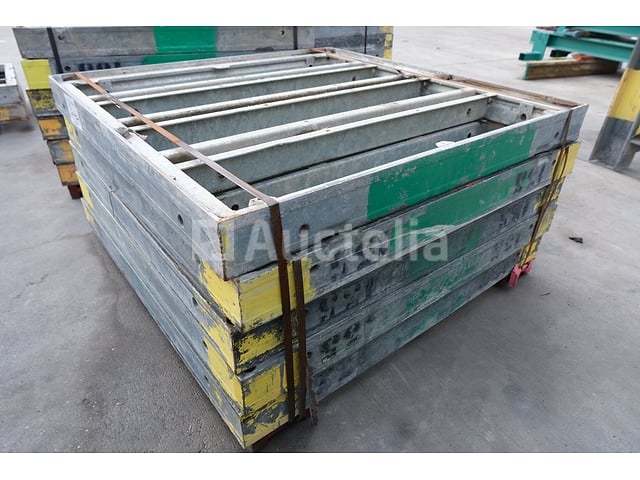 15 Framax paneelframes 135X135 – foto 2 – kavel bij Auctelia, Machelen
