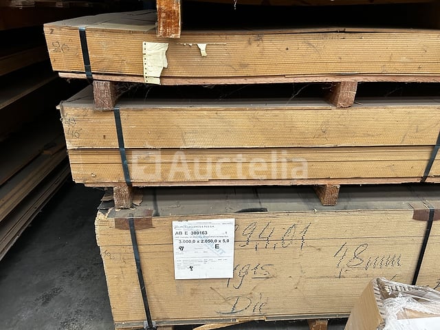15 x Mocha Mochastone MDF Houtpanelen 18mm 2440mmx1220mm – foto 4 – kavel bij Auctelia, Éghezée