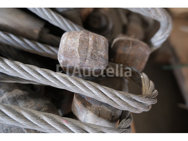 16 M24-2,5 ton liftende ogen – foto 6 – kavel bij Auctelia, Machelen