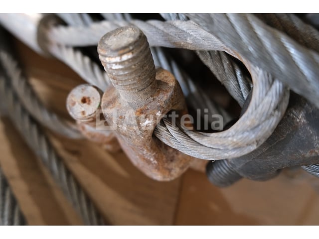 16 M24-2,5 ton liftende ogen – foto 5 – kavel bij Auctelia, Machelen