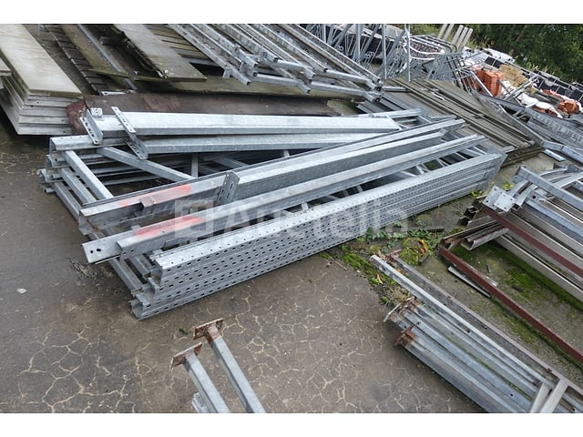 17 Fietsenloods-elementensets – foto 3 – kavel bij Auctelia, Merelbeke-Melle