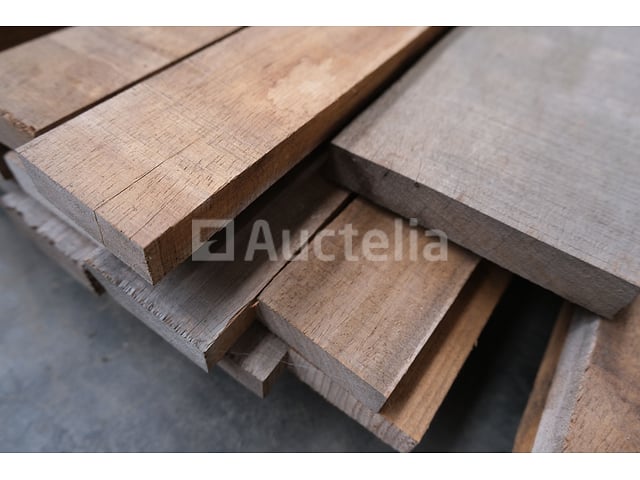 17 Raw paddouk boards – foto 3 – kavel bij Auctelia, Liège