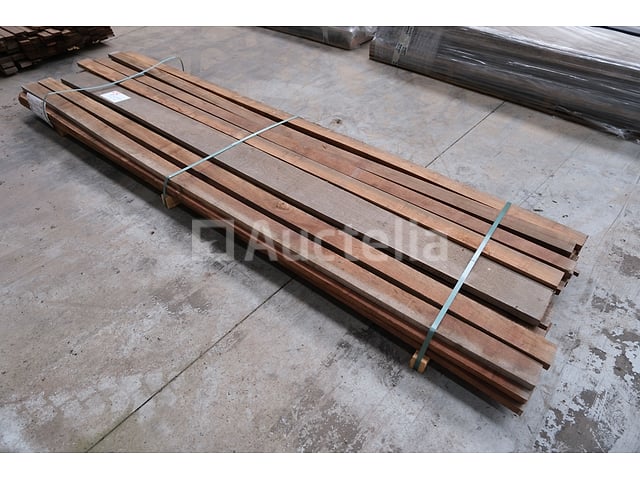 17 Raw paddouk boards – foto 2 – kavel bij Auctelia, Liège
