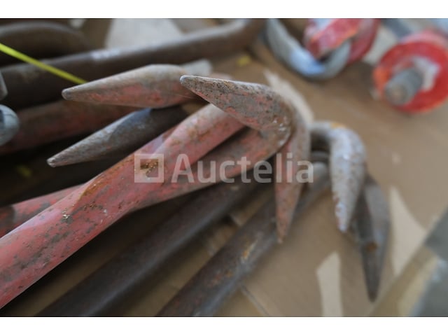 18 Betongaas-hefhaken – foto 2 – kavel bij Auctelia, Machelen