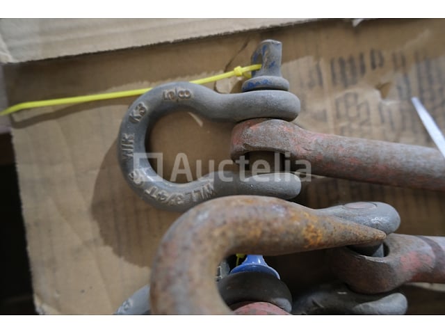 18 Betongaas-hefhaken – foto 5 – kavel bij Auctelia, Machelen