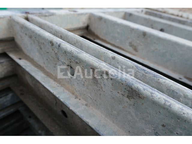18 Framax 135X60 paneelbehuizingen – foto 3 – kavel bij Auctelia, Machelen