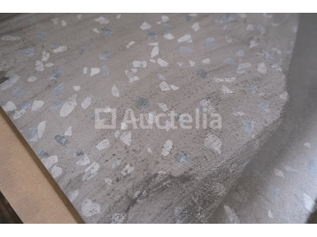 18 tegels 90x90 Ritueel Stip Greige 90 – foto 3 – kavel bij Auctelia, Paliseul