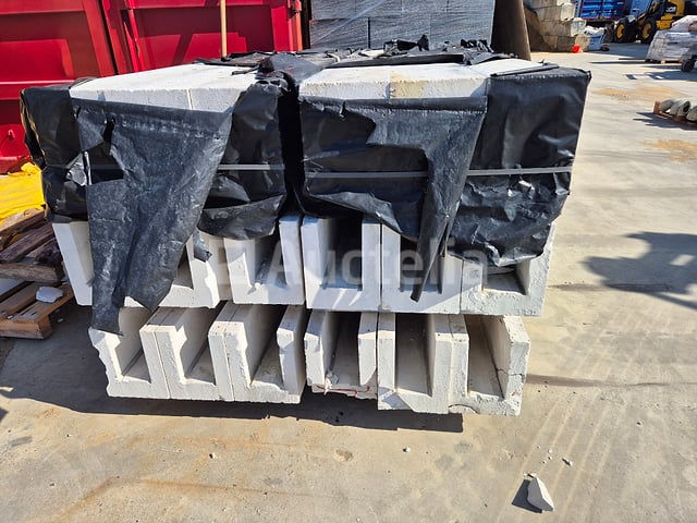 18 Ytong U-lintels – foto 2 – kavel bij Auctelia, Walcourt