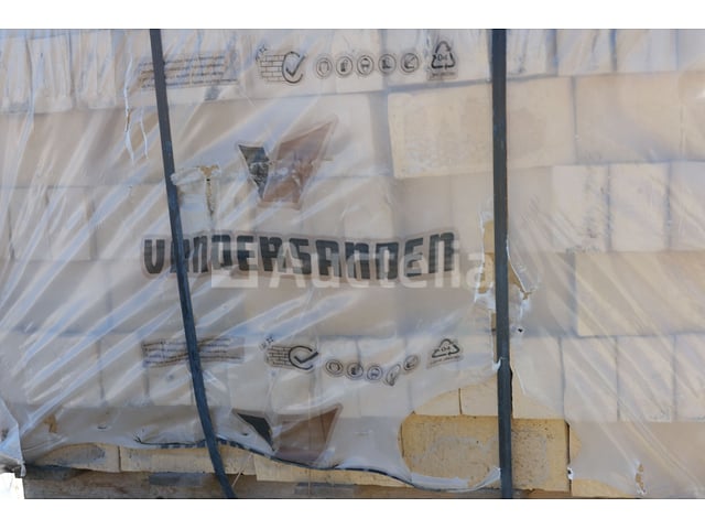 1800 Vandersanden Limebloesemstenen – foto 4 – kavel bij Auctelia, Paliseul