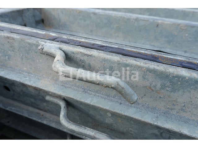 19 Framax paneelkarkassen 270X90 – foto 3 – kavel bij Auctelia, Machelen