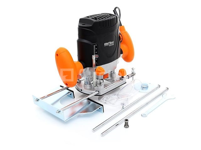 1900W Kraft&DELE-router – foto 3 – kavel bij Auctelia, Aye