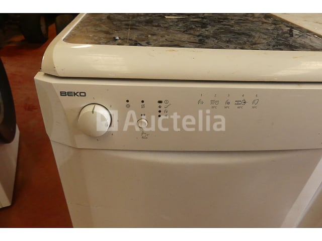 2 Beko-vaatwassers – foto 3 – kavel bij Auctelia, Courcelles