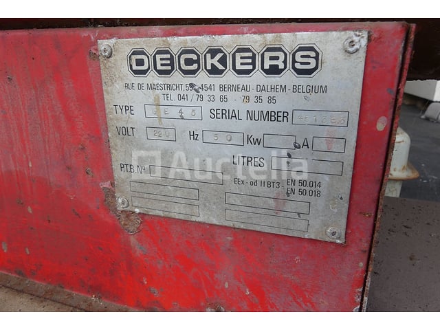 2 Deckers olie-hittekanonnen – foto 6 – kavel bij Auctelia, Fauvillers