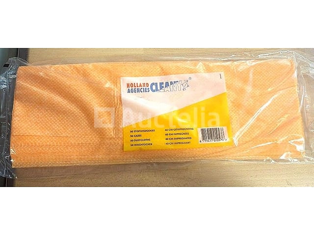 2 dozen oranje geïmpregneerde zeilen (2.000 zeilen) en 20 schuim trapeziumvormige bezems met 20 geïmpregneerde oranje zeilen – foto 2 – kavel bij Auctelia, Herstal