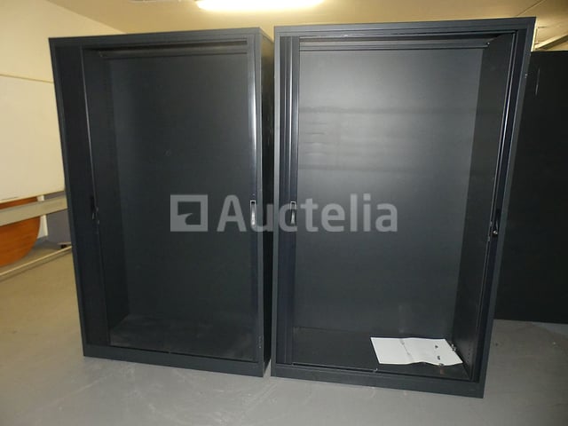 2 Gesloten garderobes – foto 5 – kavel bij Auctelia, Saint-Gilles