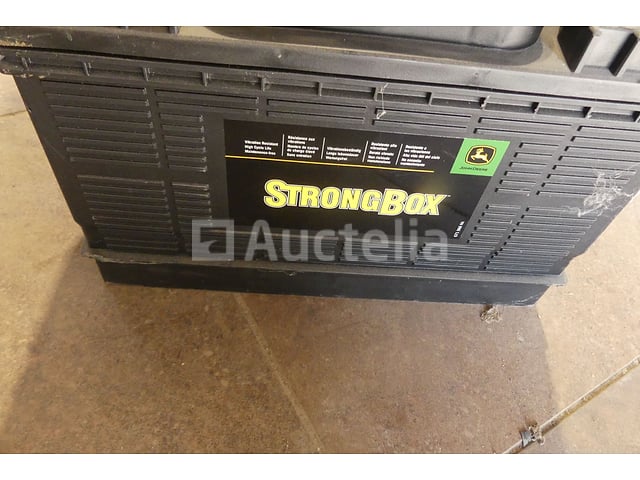 2 John Deere StrongBox-batterijen – foto 4 – kavel bij Auctelia, Binche