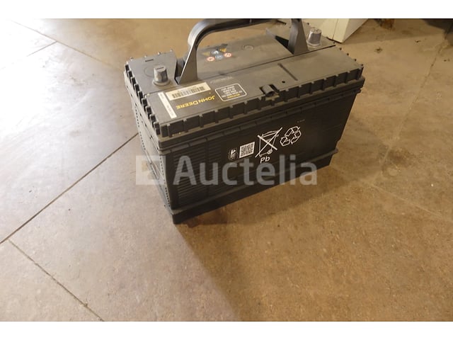 2 John Deere StrongBox-batterijen – foto 2 – kavel bij Auctelia, Binche