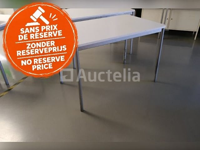 2 Kantoortafels – foto 2 – kavel bij Auctelia, Bruxelles
