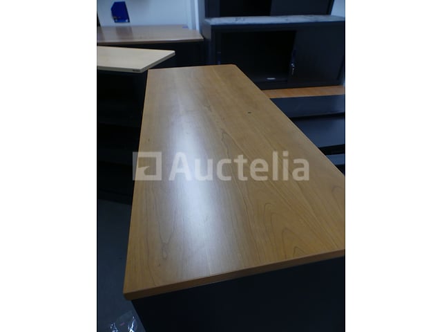 2 Lage kasten met luiken – foto 4 – kavel bij Auctelia, Saint-Gilles