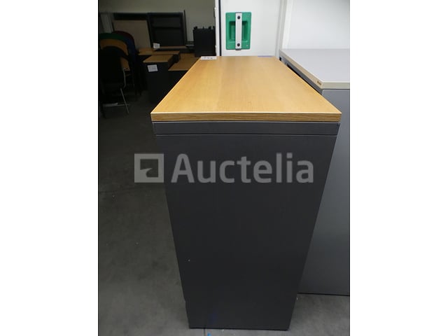 2 Lage kasten met luiken – foto 3 – kavel bij Auctelia, Saint-Gilles