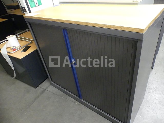 2 Lage kasten met luiken – foto 4 – kavel bij Auctelia, Saint-Gilles