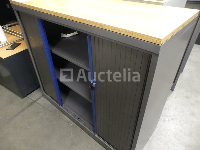 2 Lage kasten met luiken – foto 2 – kavel bij Auctelia, Saint-Gilles