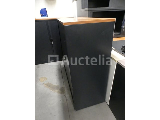 2 Lage kasten met luiken – foto 8 – kavel bij Auctelia, Saint-Gilles