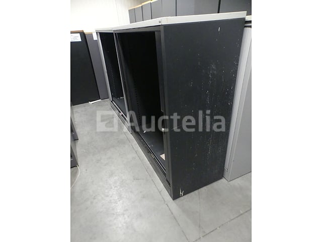2 Lage kasten met luiken – foto 6 – kavel bij Auctelia, Saint-Gilles