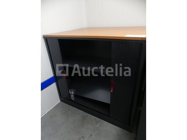 2 Lage kasten met luiken – foto 4 – kavel bij Auctelia, Saint-Gilles