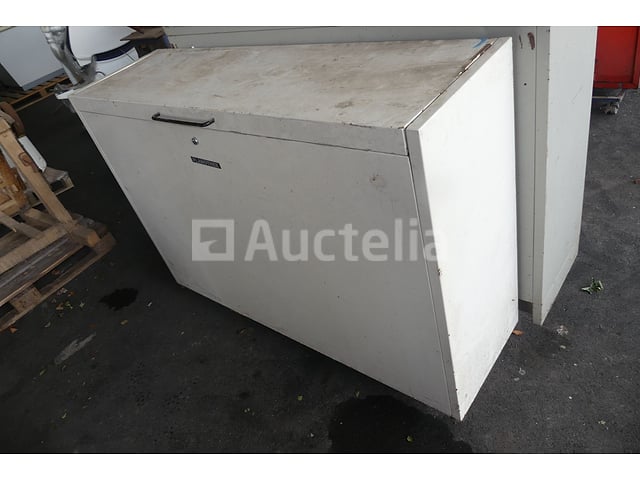 2 Mobi metalen kasten – foto 4 – kavel bij Auctelia, Fauvillers