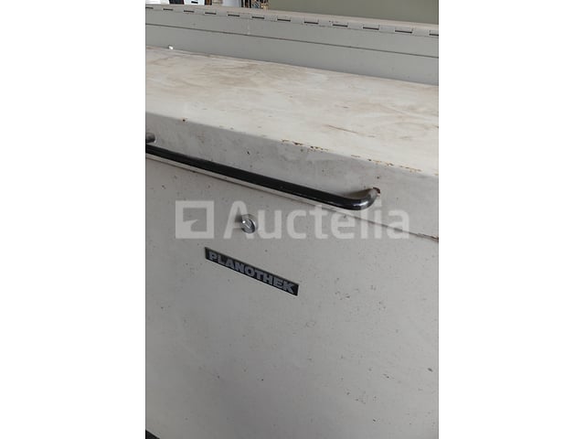 2 Mobi metalen kasten – foto 5 – kavel bij Auctelia, Fauvillers