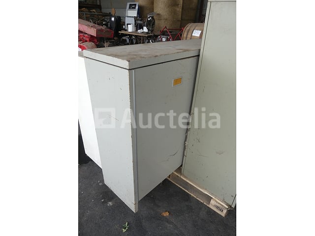 2 Mobi metalen kasten – foto 7 – kavel bij Auctelia, Fauvillers