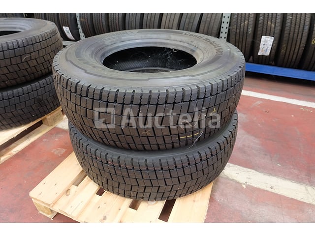 2 Nieuwe banden Continental 305/70 R19.5 – kavel bij Auctelia, Bruxelles