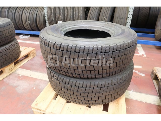 2 Nieuwe banden Continental 305/70 R19.5 – foto 4 – kavel bij Auctelia, Bruxelles