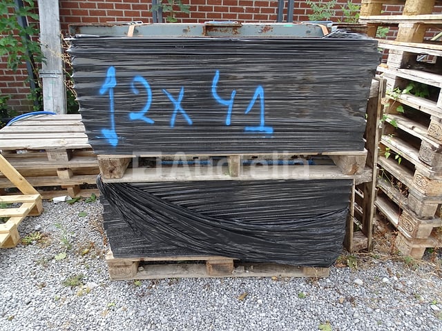 2 pallets met plankrelingelementen – foto 3 – kavel bij Auctelia, Aye