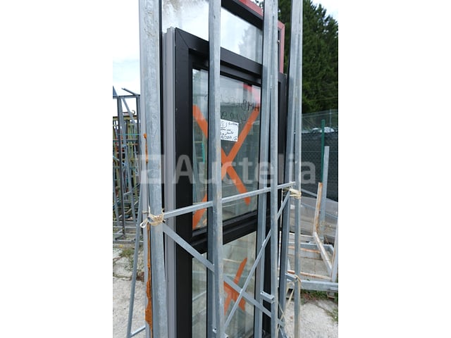 2 PVC chassis – foto 4 – kavel bij Auctelia, Paliseul