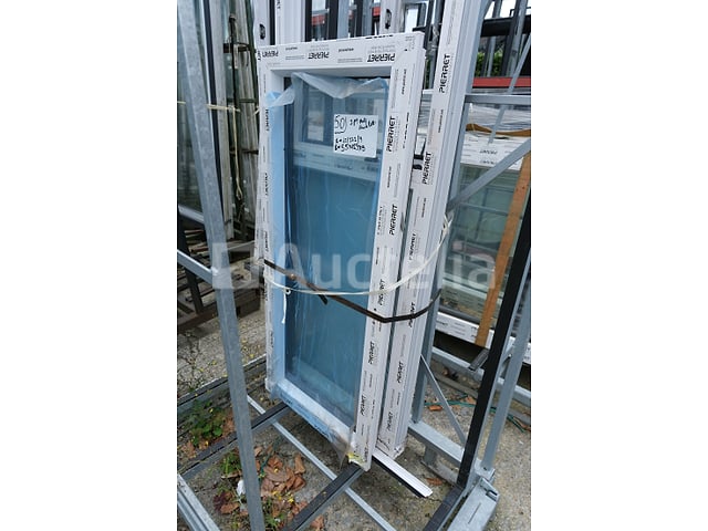 2 PVC chassis – foto 2 – kavel bij Auctelia, Paliseul