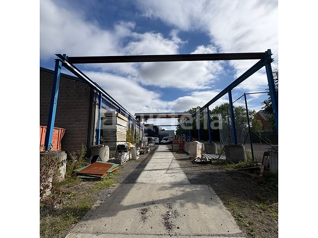 2 T Munck bovenliggende kraan met zijn structuur – foto 9 – kavel bij Auctelia, Gembloux